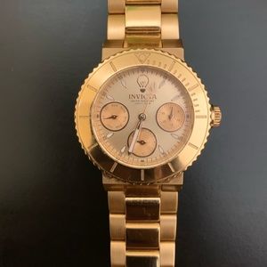 Gabrielle Union Invicta Rose gold women’s water resistant scuba diving watch